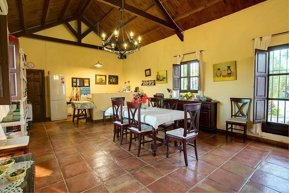 Reservaloen Hacienda Las Marciagas Benacazon Exterior photo