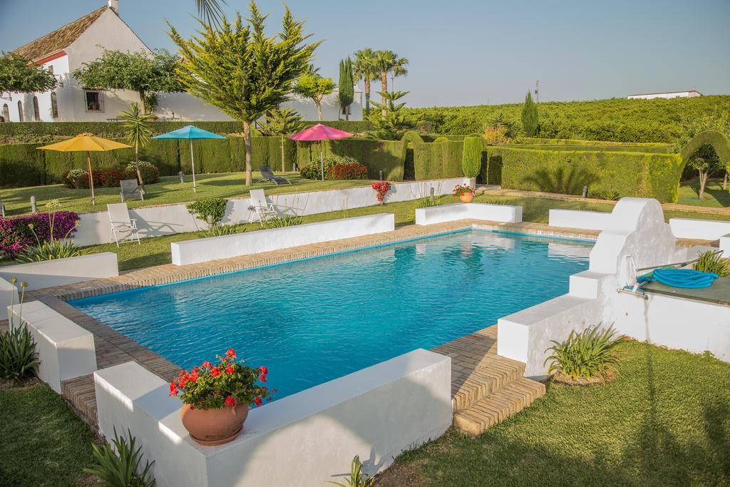 Reservaloen Hacienda Las Marciagas Benacazon Exterior photo