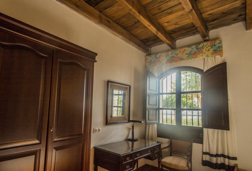 Reservaloen Hacienda Las Marciagas Benacazon Exterior photo