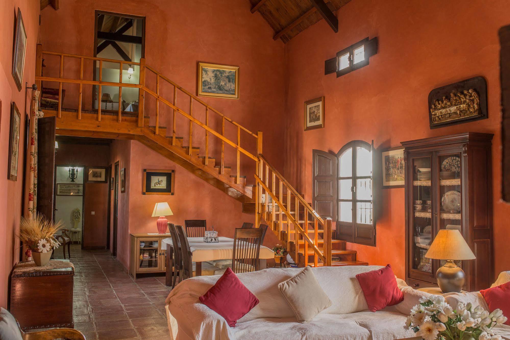 Reservaloen Hacienda Las Marciagas Benacazon Exterior photo